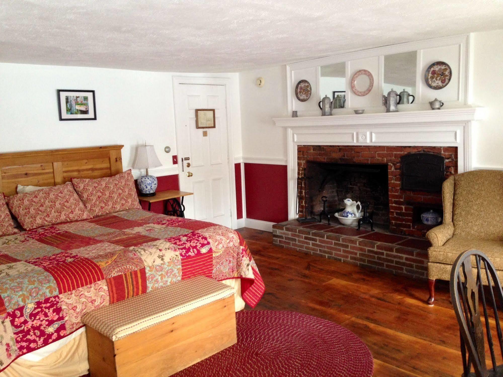 The Quechee Inn At Marshland Farm Bagian luar foto