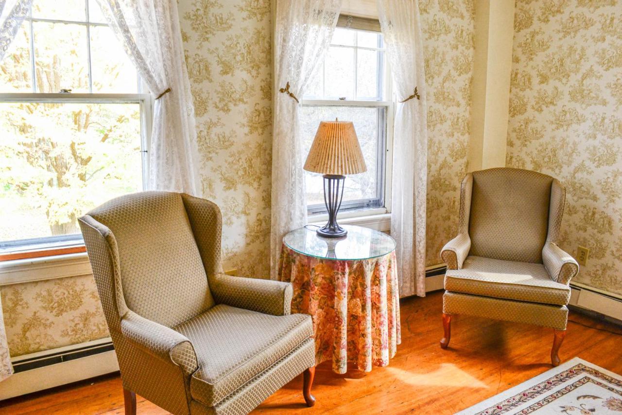 The Quechee Inn At Marshland Farm Bagian luar foto